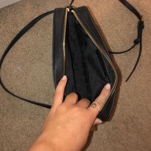 Michael Kors Bags - Michael Kors Crossbody Bag Michael Kors Bags - Michael Kors Crossbody Bag